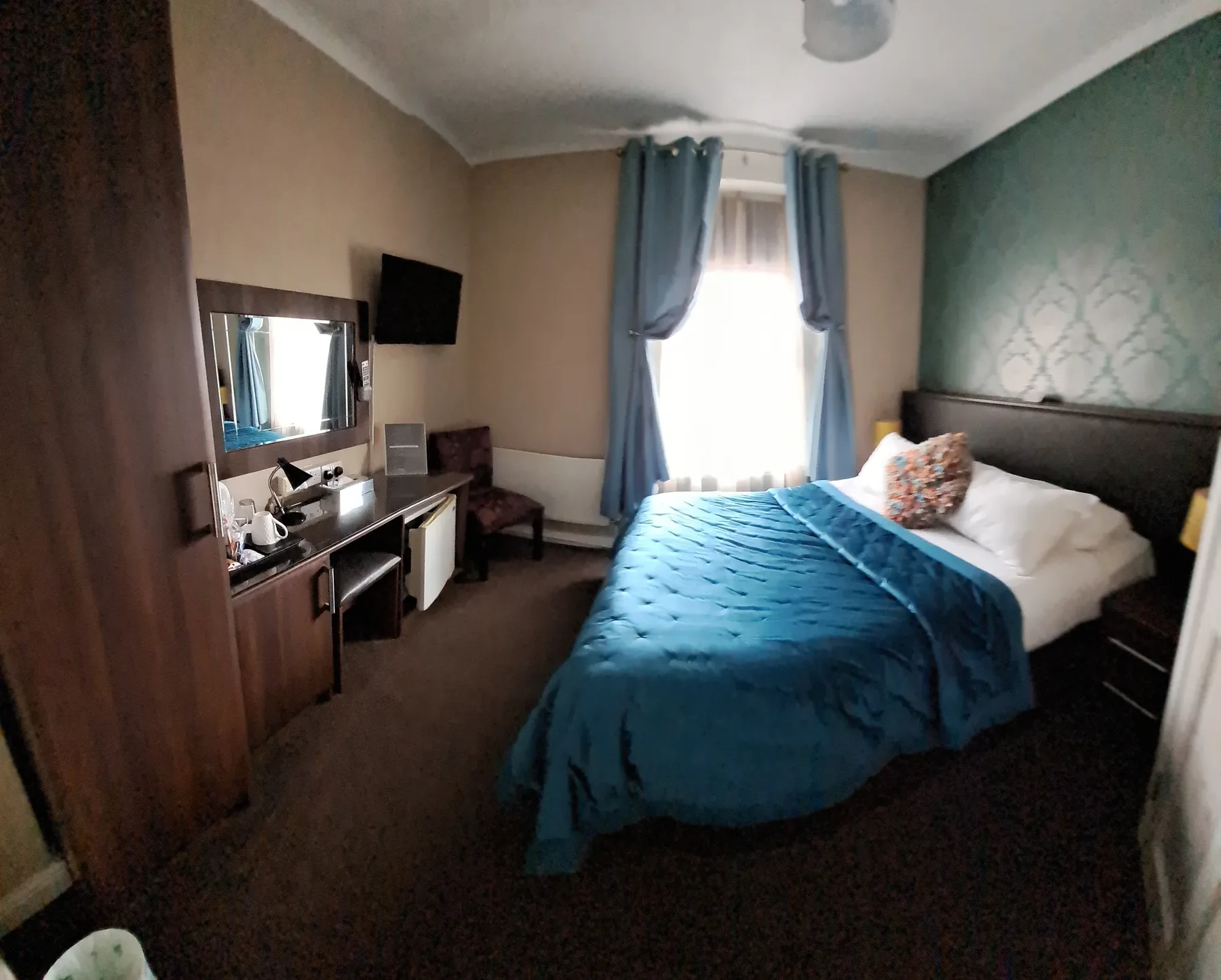 Single room at Avarest House